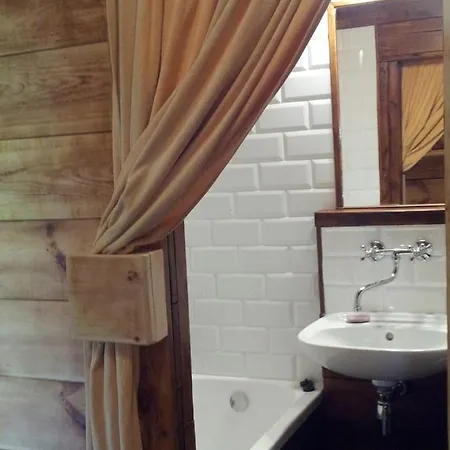 Alojamento de Turismo Selvagem Abies - Dom Nad Omulewem *